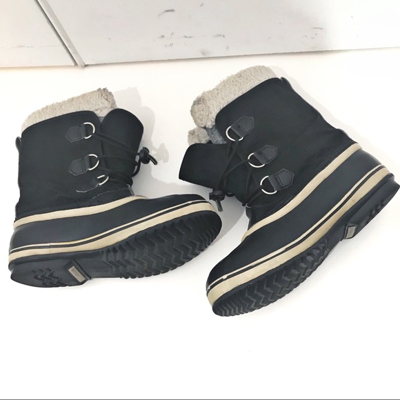 Sorel youth winter boots Sz 7 - Picture 3 of 10
